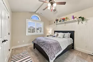1724 E Ellerbeck Ln, Draper, UT 84020 - Photo 38