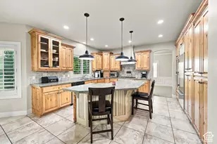 1724 E Ellerbeck Ln, Draper, UT 84020 - Photo 32