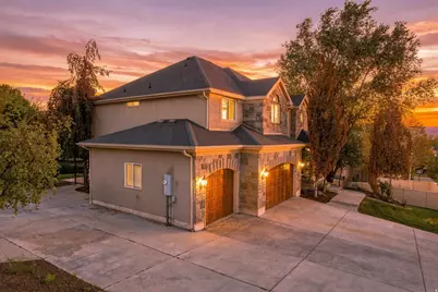 1724 E Ellerbeck Ln, Draper, UT 84020 - Photo 8
