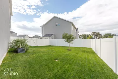 2717 N Nicholes Ave E, Layton, UT 84040 - Photo 34
