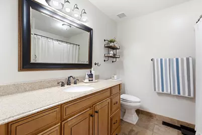 428 N 1180 E #4, Pleasant Grove, UT 84062 - Photo 34