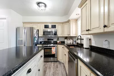 428 N 1180 E #4, Pleasant Grove, UT 84062 - Photo 18