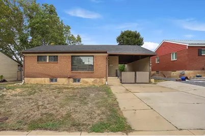 4328 S 225 E, Washington Terrace, UT 84405 - Photo 2