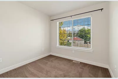 7816 Woodard Farms Dr, Midvale, UT 84047 - Photo 18