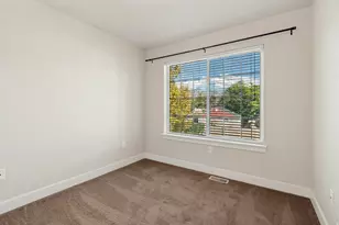 7816 Woodard Farms Dr, Midvale, UT 84047 - Photo 18