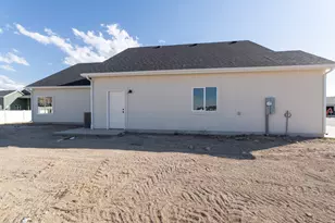 1712 S 4125 W, Taylor, UT 84401 - Photo 8