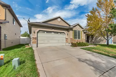 6672 S Leichen Ct W, West Jordan, UT 84084 - Photo 2