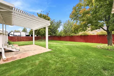 1886 S Dahl Ln, Syracuse, UT 84075 - Photo 26