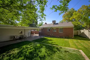 2209 S Broadmoor St, Salt Lake City, UT 84109 - Photo 28