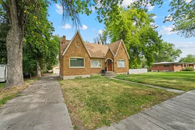 163 E Main St, Wellsville, UT 84339 - Photo 2