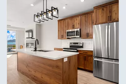 35 E 150 S #D301, Garden City, UT 84028 - Photo 6
