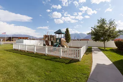 709 N 220 E, Salem, UT 84653 - Photo 30