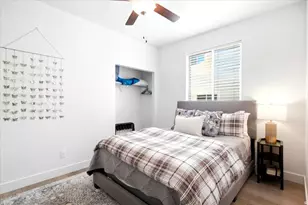 2233 S Beachcomber Ln, Garden City, UT 84028 - Photo 16