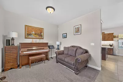 2237 W 7550 S, West Jordan, UT 84084 - Photo 8