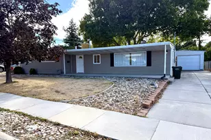 468 Pioneer Ave, Tooele, UT 84074 - Photo 1