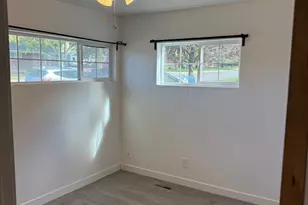468 Pioneer Ave, Tooele, UT 84074 - Photo 8