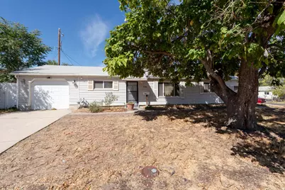 5146 S 4660 W, Kearns, UT 84118 - Photo 2