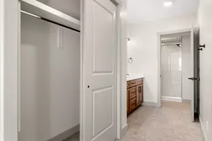 35 E 150 S, Garden City, UT 84028 - Photo 18