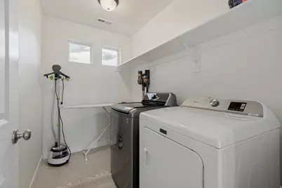 6637 S Skyloop Dr, West Jordan, UT 84081 - Photo 14