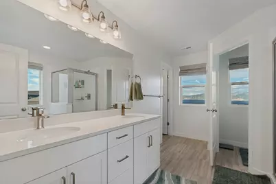6637 S Skyloop Dr, West Jordan, UT 84081 - Photo 20