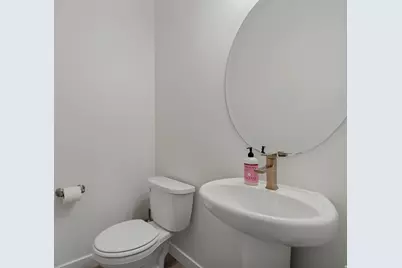 6637 S Skyloop Dr, West Jordan, UT 84081 - Photo 6