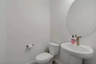 6637 S Skyloop Dr, West Jordan, UT 84081 - Photo 6