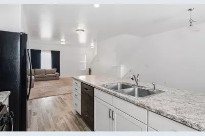14764 S Rising Star Way W, Bluffdale, UT 84065 - Photo 14