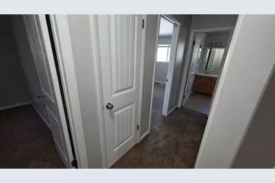 1461 W 400 S #4, Salt Lake City, UT 84104 - Photo 6