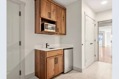 35 E 150 S #D201, Garden City, UT 84028 - Photo 30
