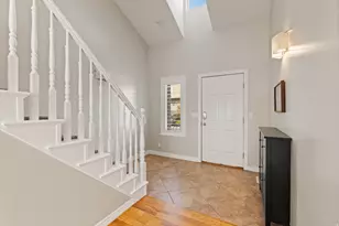 478 E Aspen Ct, Murray, UT 84107 - Photo 2