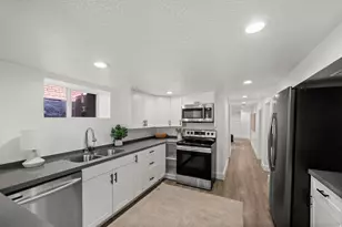 1776 S 900 E, Salt Lake City, UT 84105 - Photo 26