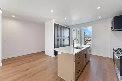 7607 S New Sycamore Dr W #430, West Jordan, UT 84081 - Photo 4