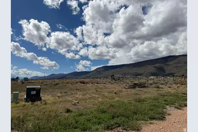 887 W 300 N #19, Fountain Green, UT 84632 - Photo 2