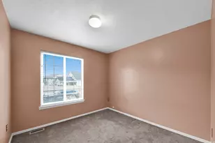5719 W Moon Crest Ct S, West Jordan, UT 84081 - Photo 10