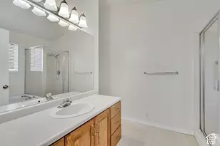 11250 S Crescent Vista Ln E, Sandy, UT 84070 - Photo 18