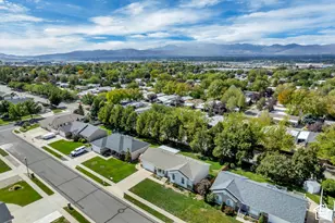 11250 S Crescent Vista Ln E, Sandy, UT 84070 - Photo 48