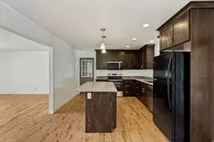 1185 E 800 N, Lehi, UT 84043 - Photo 10
