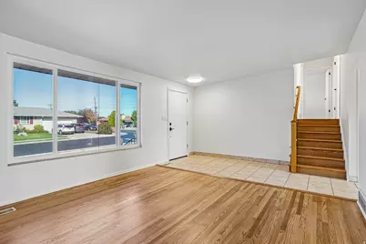 5711 S Sagewood W, Murray, UT 84107 - Photo 6