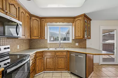 5711 S Sagewood W, Murray, UT 84107 - Photo 10