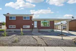 5711 S Sagewood W, Murray, UT 84107 - Photo 1