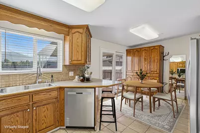 5711 S Sagewood W, Murray, UT 84107 - Photo 12