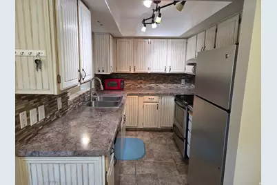 830 E Gatewood Dr S, Sandy, UT 84094 - Photo 10