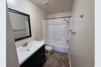 830 E Gatewood Dr S, Sandy, UT 84094 - Photo 16