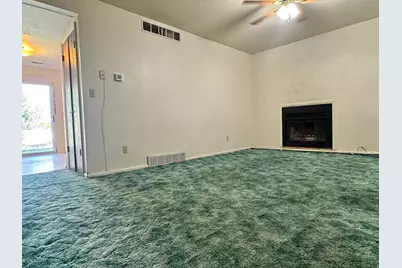681 S 2150 W #& 687, Vernal, UT 84078 - Photo 2