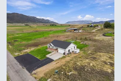 290 W 400 N, Fountain Green, UT 84632 - Photo 2