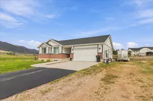 290 W 400 N, Fountain Green, UT 84632 - Photo 30