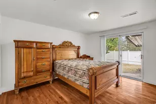1261 E Chevy Chase Dr S, Salt Lake City, UT 84117 - Photo 8