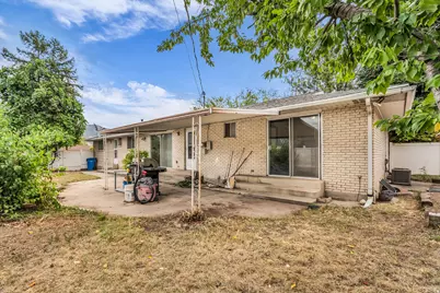 1261 E Chevy Chase Dr S, Salt Lake City, UT 84117 - Photo 24