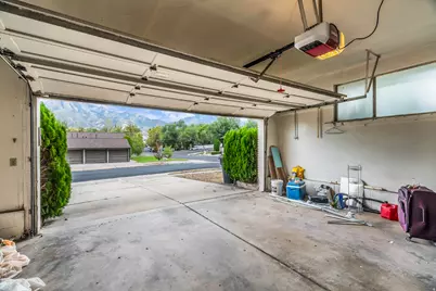 1261 E Chevy Chase Dr S, Salt Lake City, UT 84117 - Photo 12