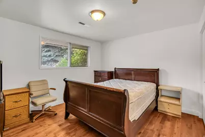 1261 E Chevy Chase Dr S, Salt Lake City, UT 84117 - Photo 10